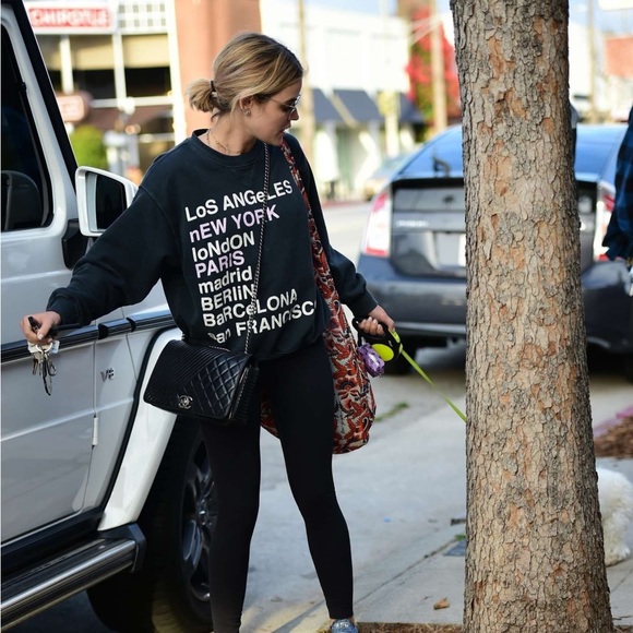 Anine Bing Sweaters - Anine Bing City Love Sweatshirt in Charcoal